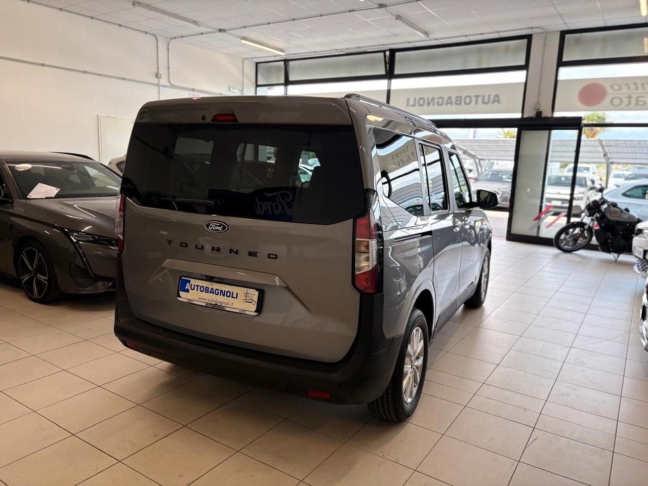 Ford Tourneo Courier TITANIUM 1.0 EcoBoost KM 0