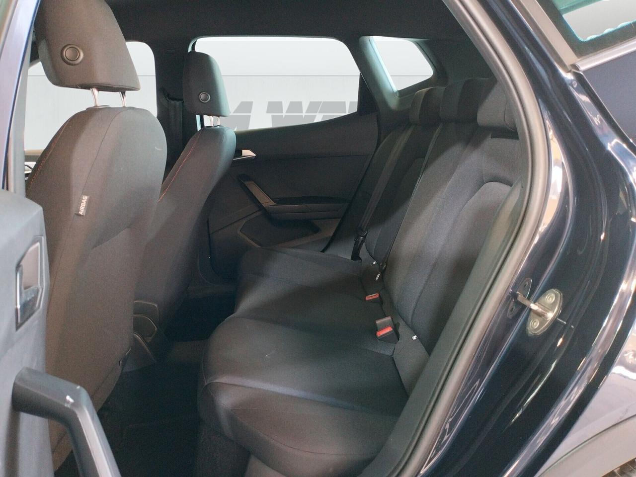 SEAT Arona 1.0 tgi Reference 90cv