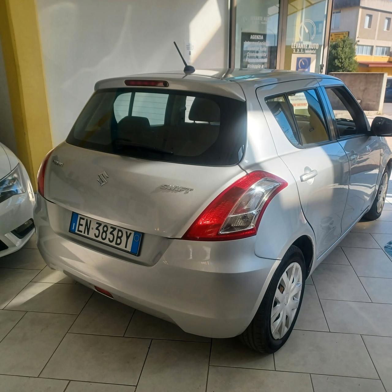 80.568KM SWIFT 1.2 NEOPATENTATI PERFETTA