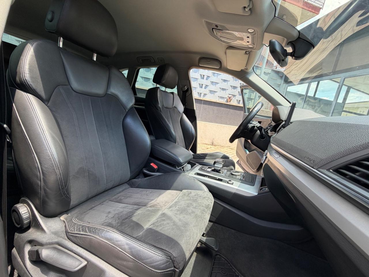 Audi Q5 35 TDI quattro S tronic Sport 05/2020