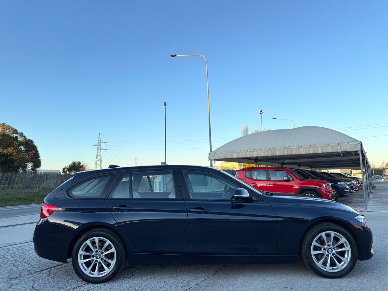 BMW 320d Automatic Touring XDRIVE - Navi 17