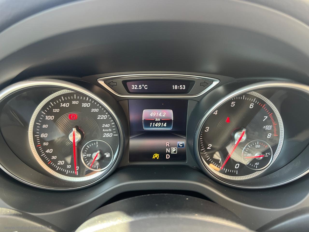 MERCEDES-BENZ GLA 180 Sport AUTOMATICA LED 18