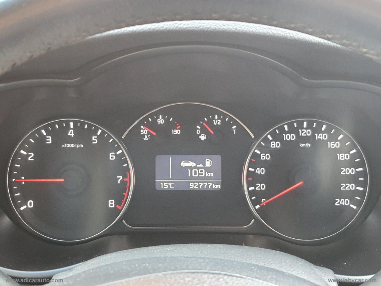 KIA Carens 1.6 GDI Class