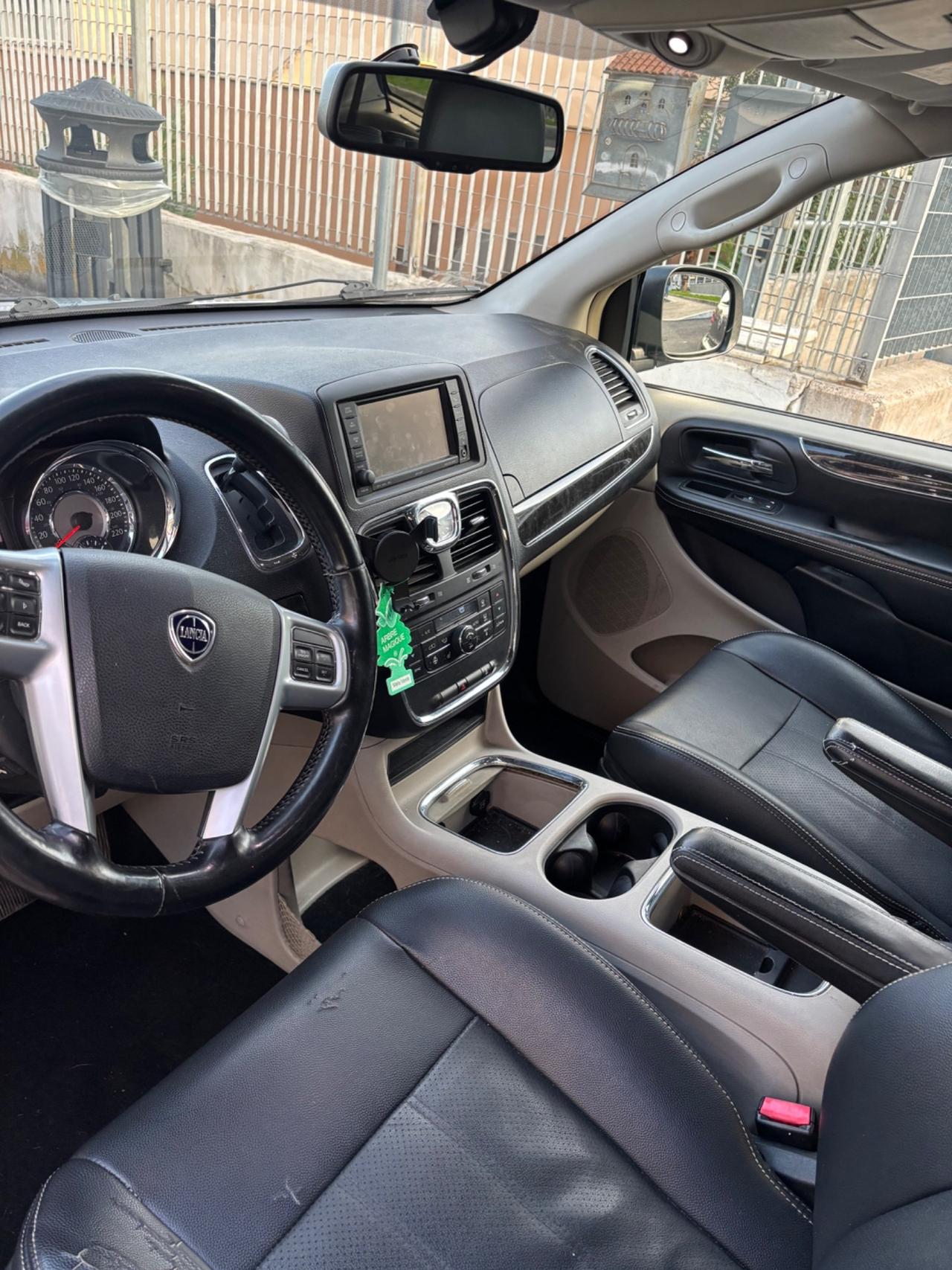 Lancia Voyager 2.8 Turbodiesel Gold 163 CV