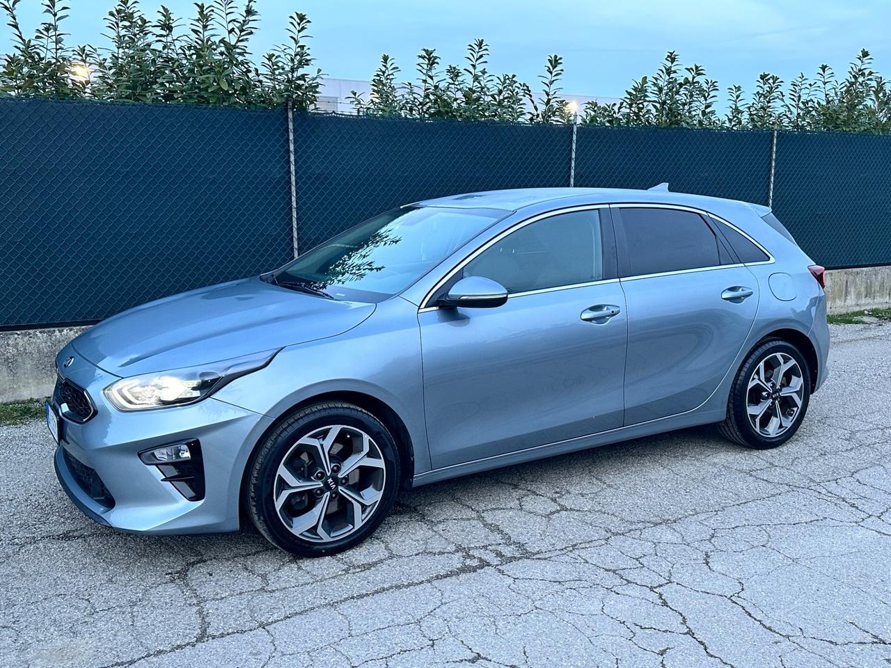 Kia Ceed 1.6 CRDi 136 CV 5p. Evolution