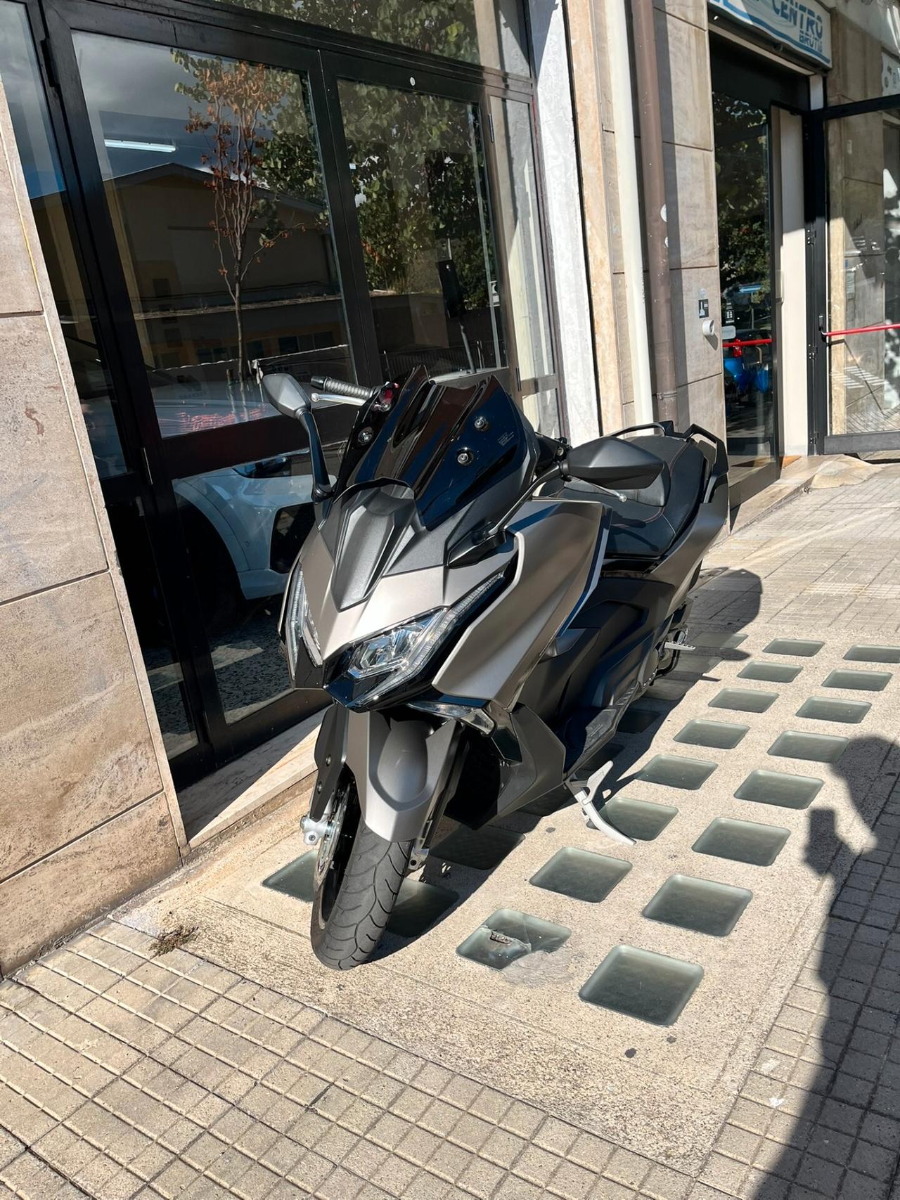 Kymco AK 550 premium