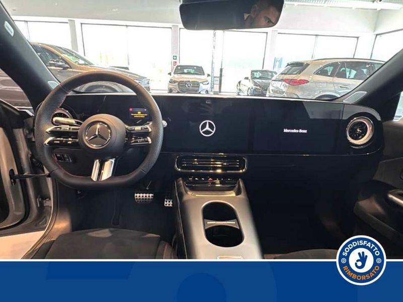 Mercedes-Benz CLA 200 Automatic 4Matic Coupé AMG Line Premium