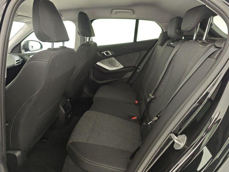 BMW Serie 1 120 d 48V 5p. MSport Design