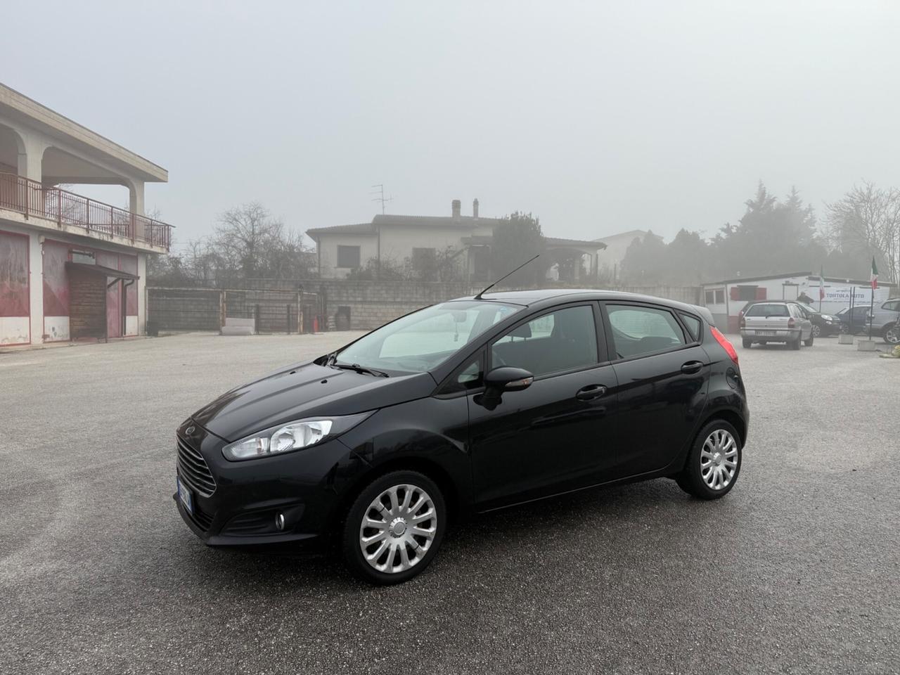 Ford Fiesta 1.4 5 porte Bz.- GPL