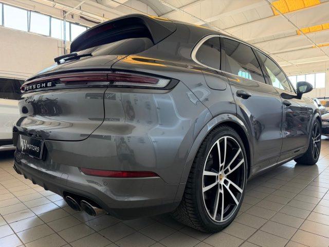PORSCHE Cayenne 3.0 V6 E-Hybrid //TETTO//CARTIER//PARI AL NUOVO//