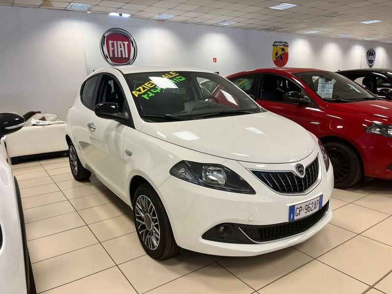 Lancia Ypsilon 1.0 FireFly 5 porte S&S Hybrid Gold Plus