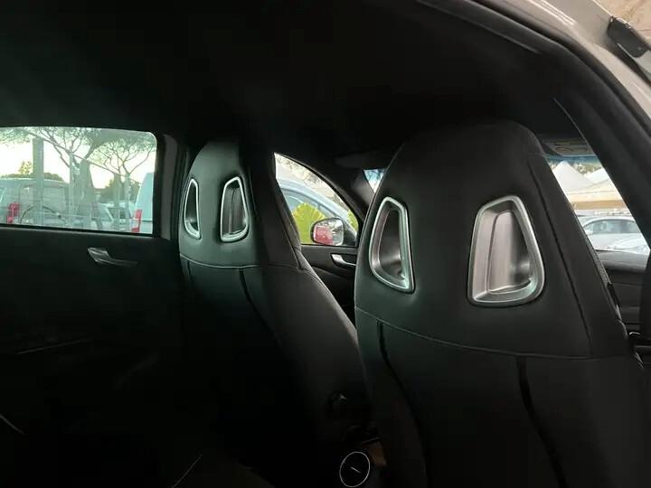 Alfa Romeo Giulietta 1750 Turbo TCT Quadrifoglio Verde