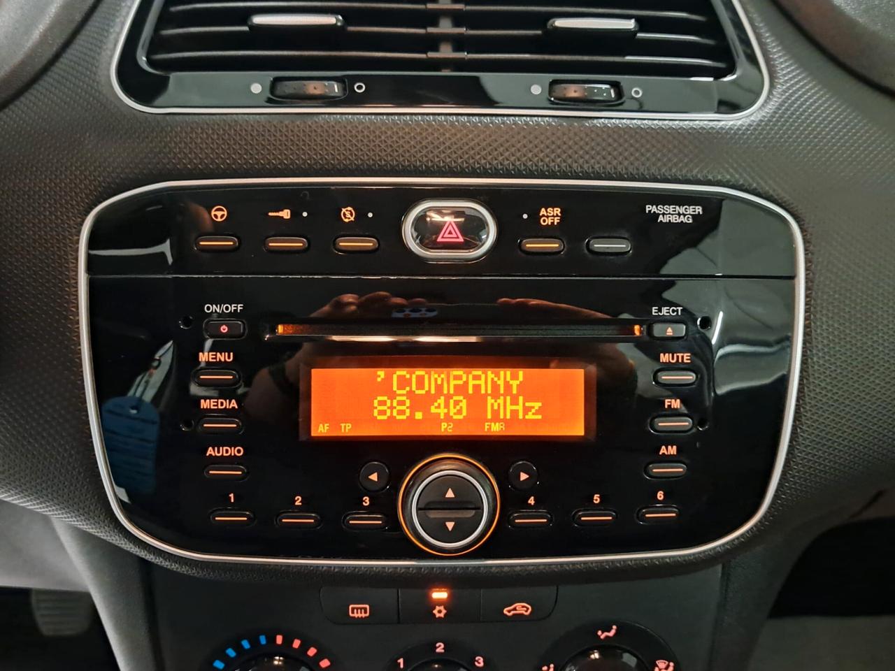 Fiat Punto 1.3 16V M-jet Easy 5 P. N1 Autocarro 4 Posti