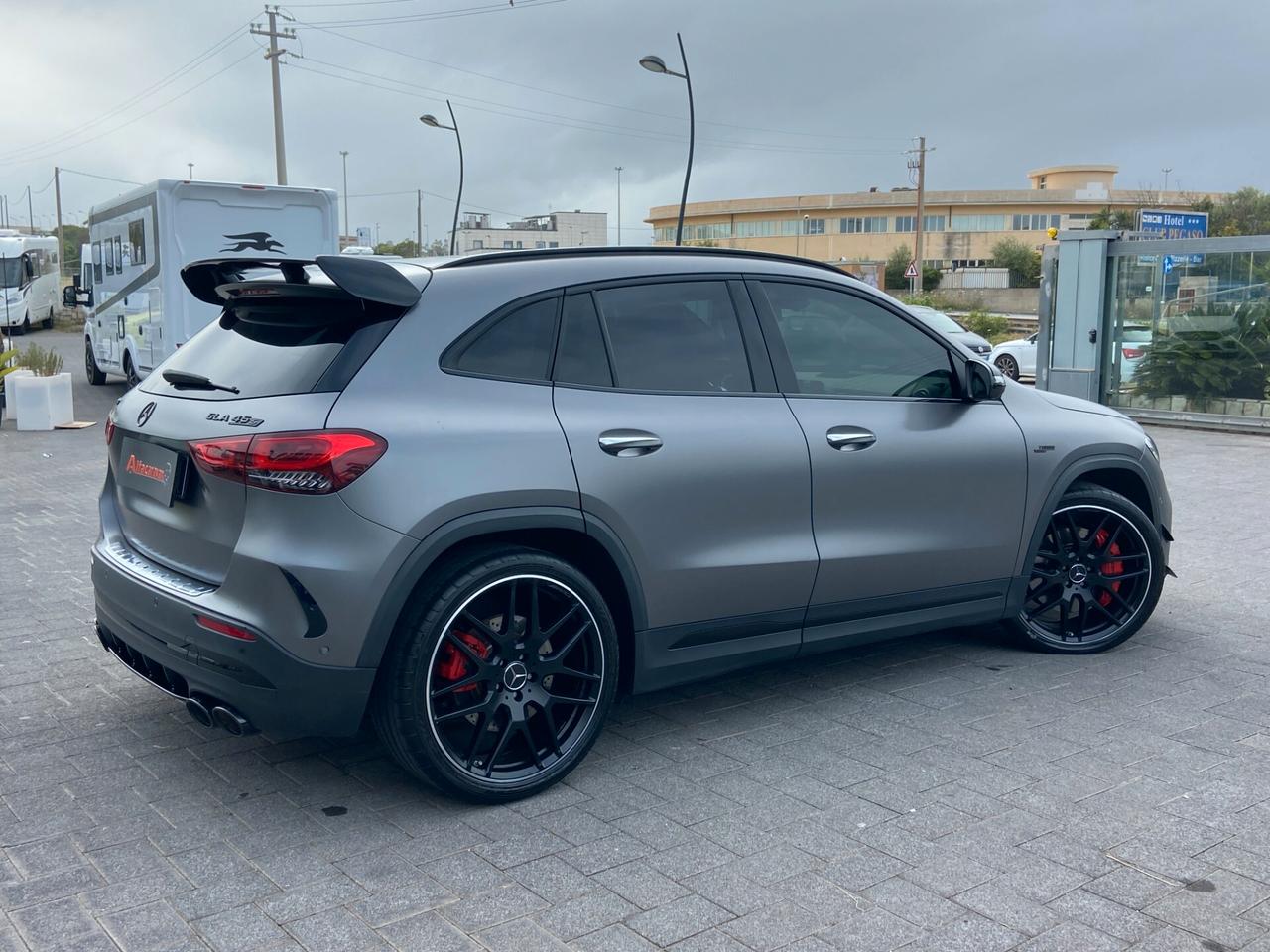 Mercedes GLA 45s 4matic+ 2.0 Turbo 421 CV