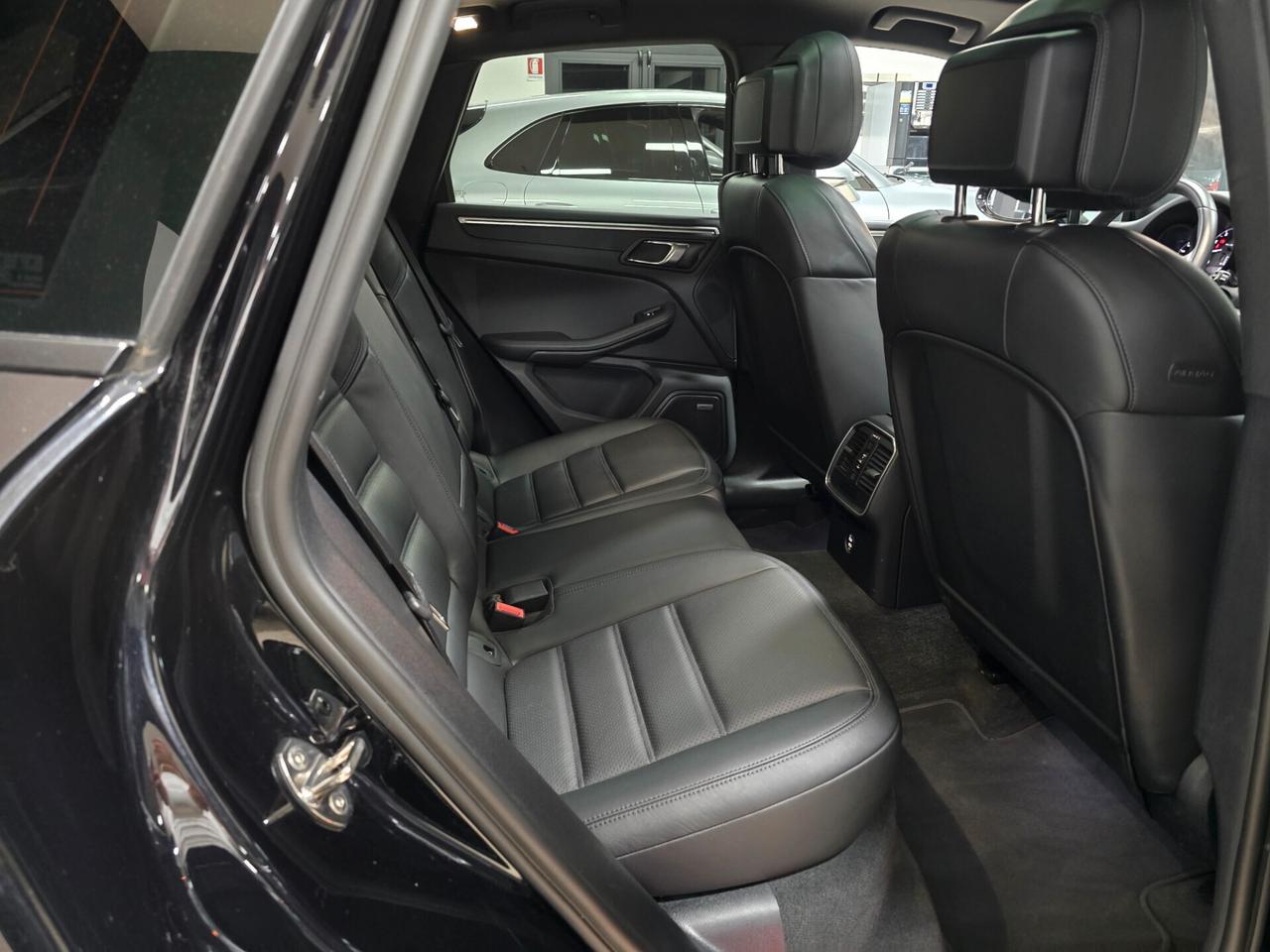 Porsche Macan 2.0 265cv (Tetto panorama)