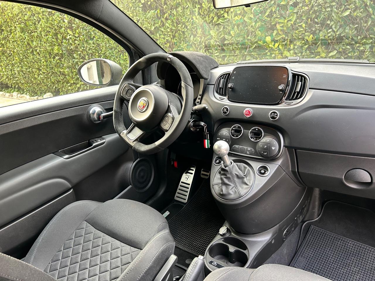 Abarth 695 180CV 2024 – 10.000 KM - RECORD MONZA - PARI AL NUOVO