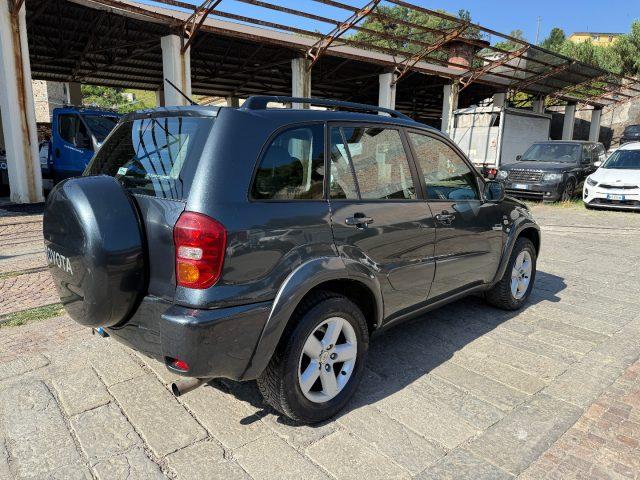 TOYOTA RAV 4 MY23 RAV4 2.0 Tdi D-4D cat 5 porte Sol