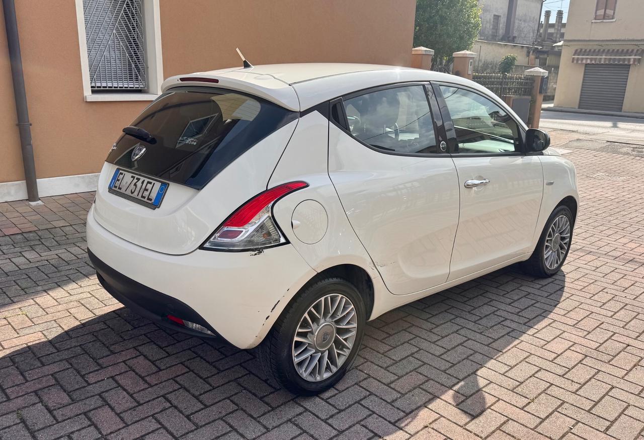 Lancia Ypsilon 1.2 GPL Scadenza 2032 Ok Neopatentati