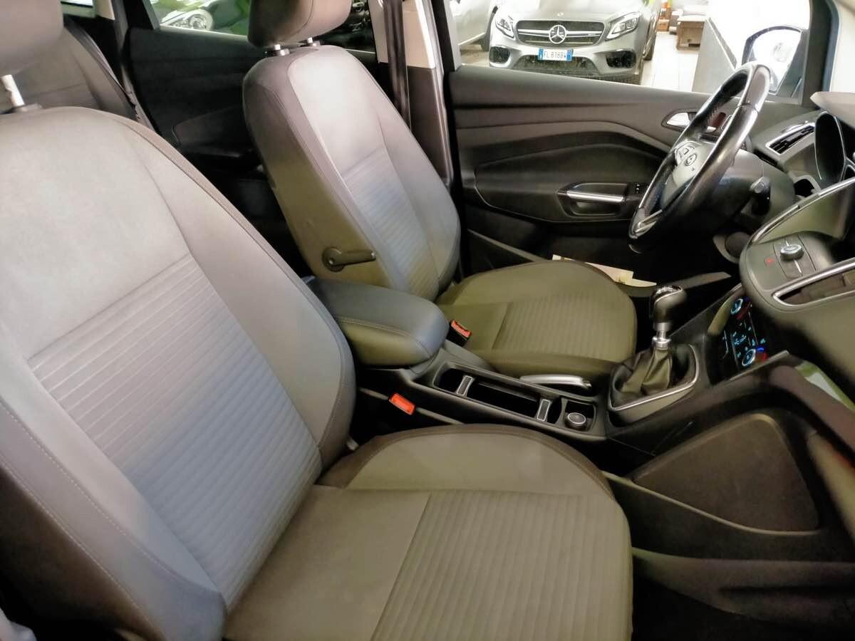 Ford C-MAX 1.0 ecoboost Titanium