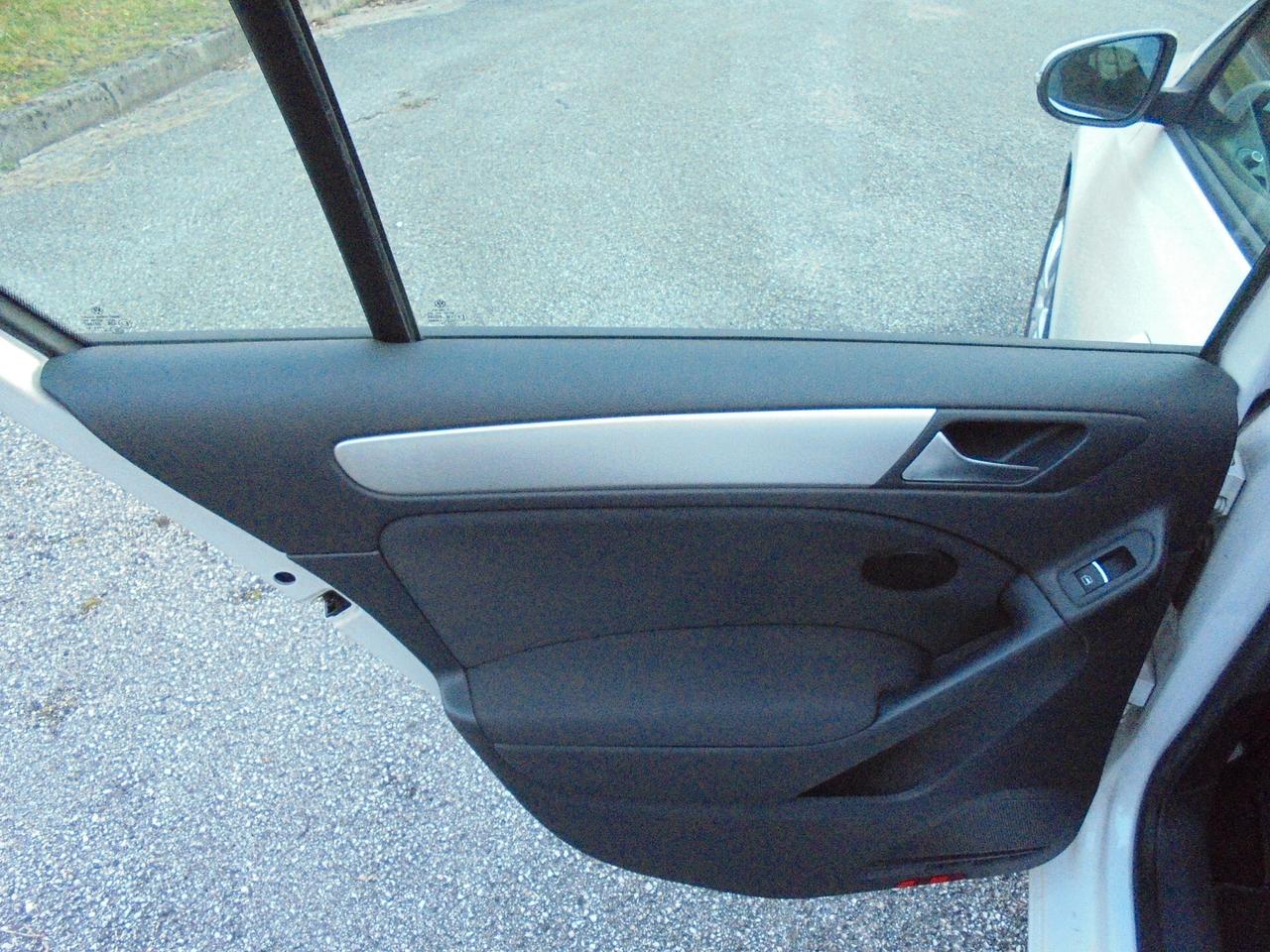 VOLKSWAGEN GOLF VI 2.0 TDI 110CV 5P HIGHLINE