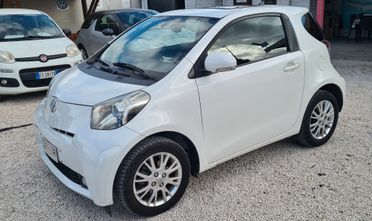 Toyota iQ 1.0 nessun obbligo di finanziamento garanzia 12 mesi