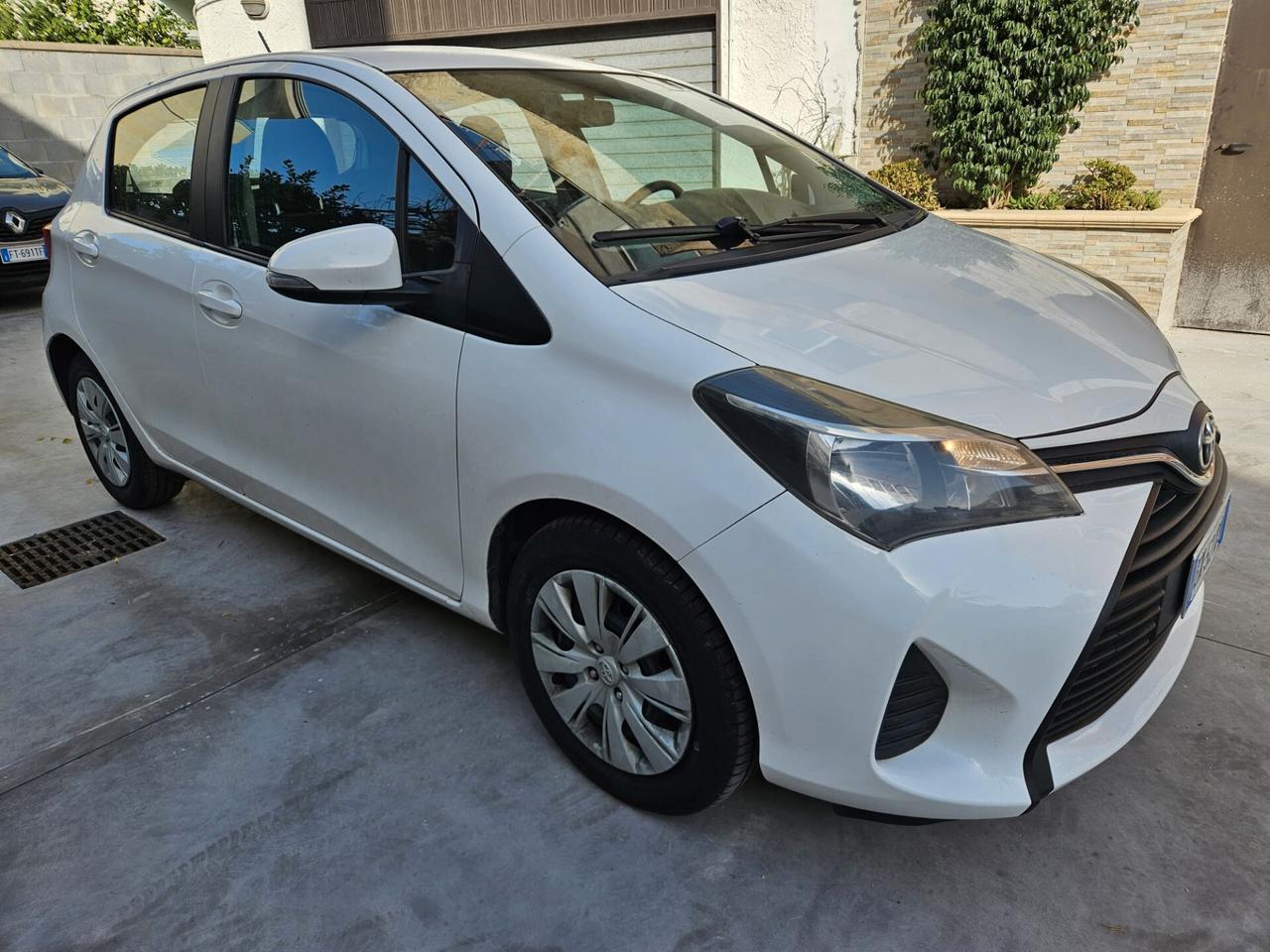 Toyota Yaris 1.4 D-4D 5 porte Lounge