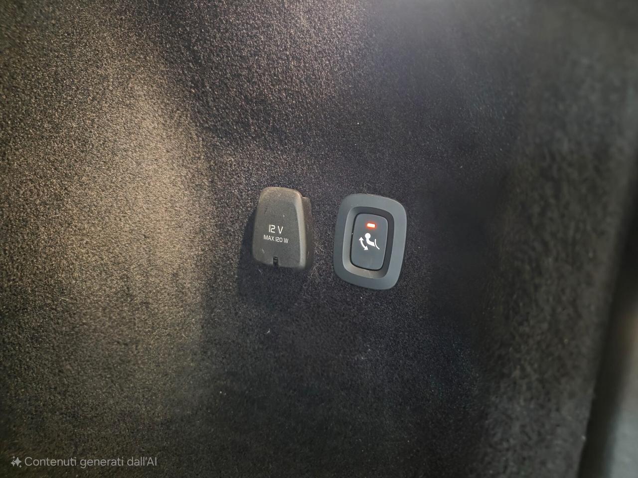 Volvo V60 D4 Geartronic gancio traino, uniproprietario, €6D