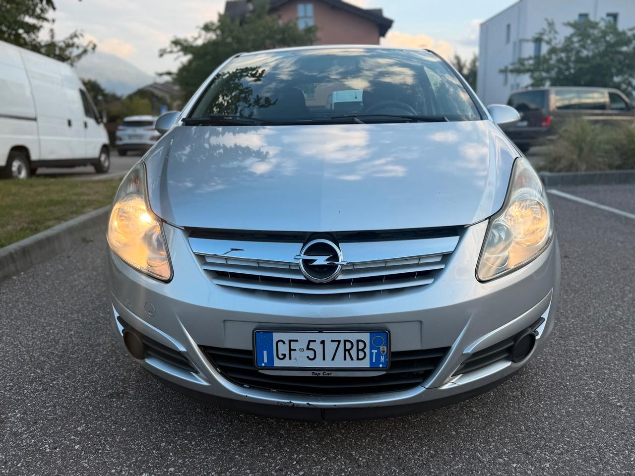 Opel Corsa 1.2 3 porte Club
