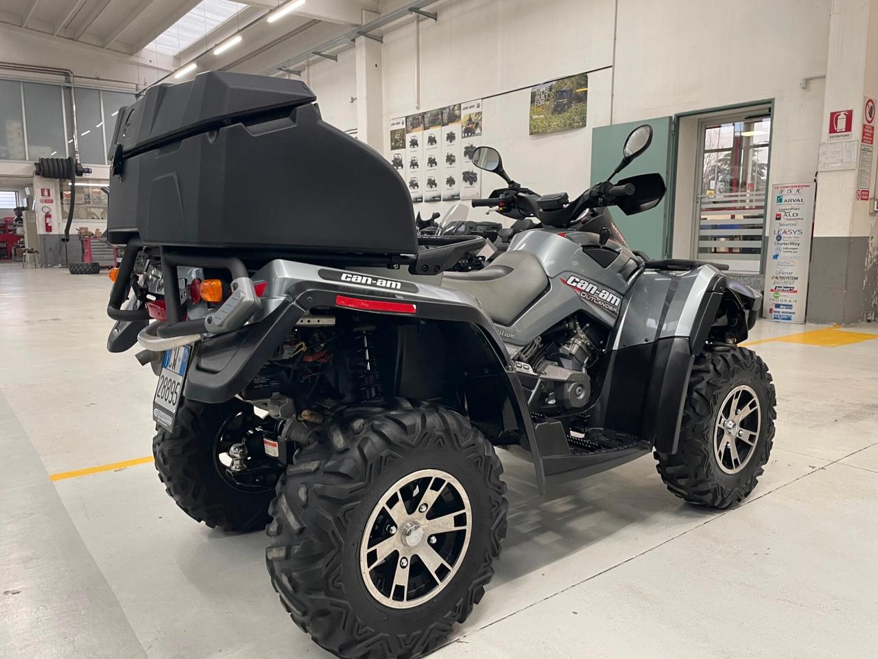 Can Am Outlander MAX 800 LIMITED