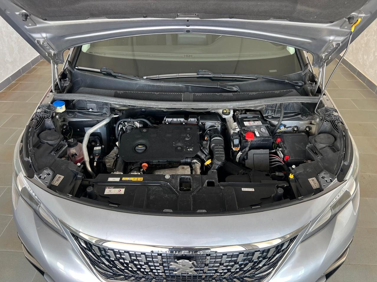 Peugeot 3008 BlueHDi 130 S&S EAT8 Active 2019