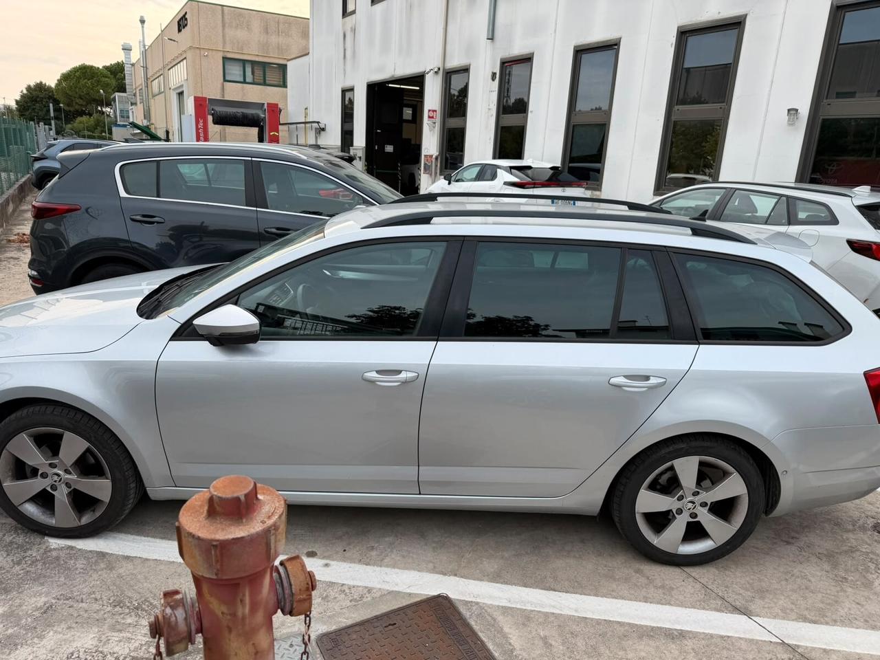 Skoda Octavia 1.6 TDI CR 105 CV DSG Wagon Executive