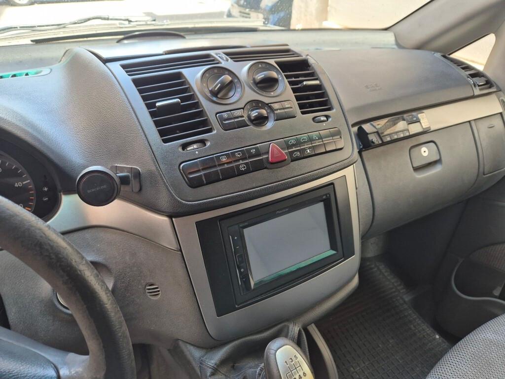 Mercedes Viano 2.2 CDI 8 POSTI Kombi Compact
