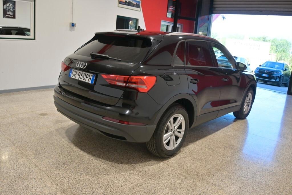 AUDI Q3 35 TDI 150CV S-TRONIC BUSINESS SPORT ( FARI LED - VIRTUAL COCKPIT - NAVI - PDC )