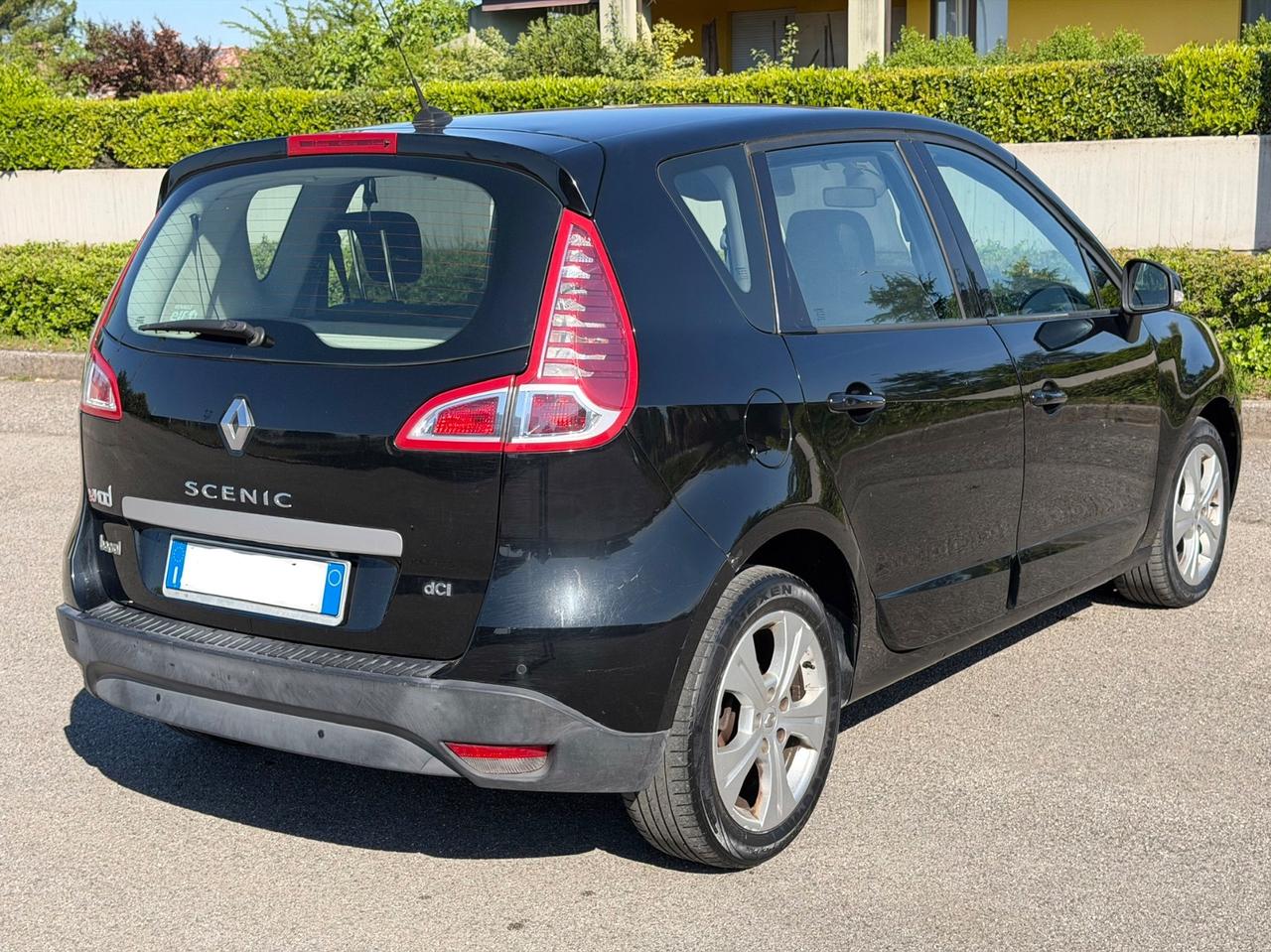 Renault Scenic Scénic X-Mod 1.5 dCi 110CV