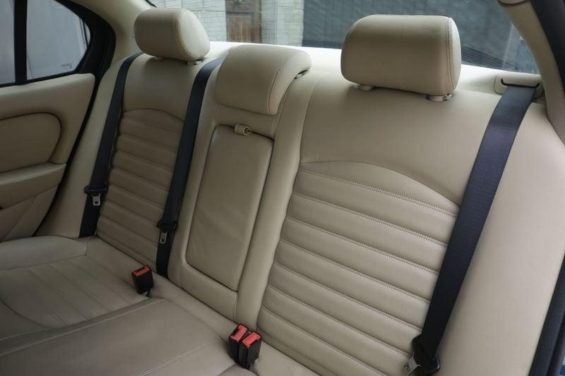Jaguar X-Type Jaguar X-Type 2.2D cat Executive cDPF Unicoproprietario