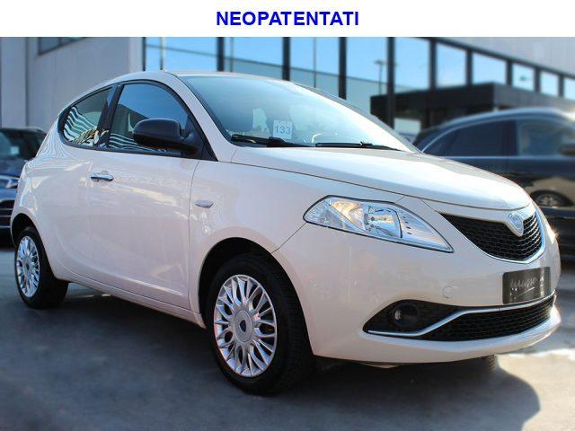 LANCIA Ypsilon 1.2 69 CV 5 porte GPL Ecochic Silver