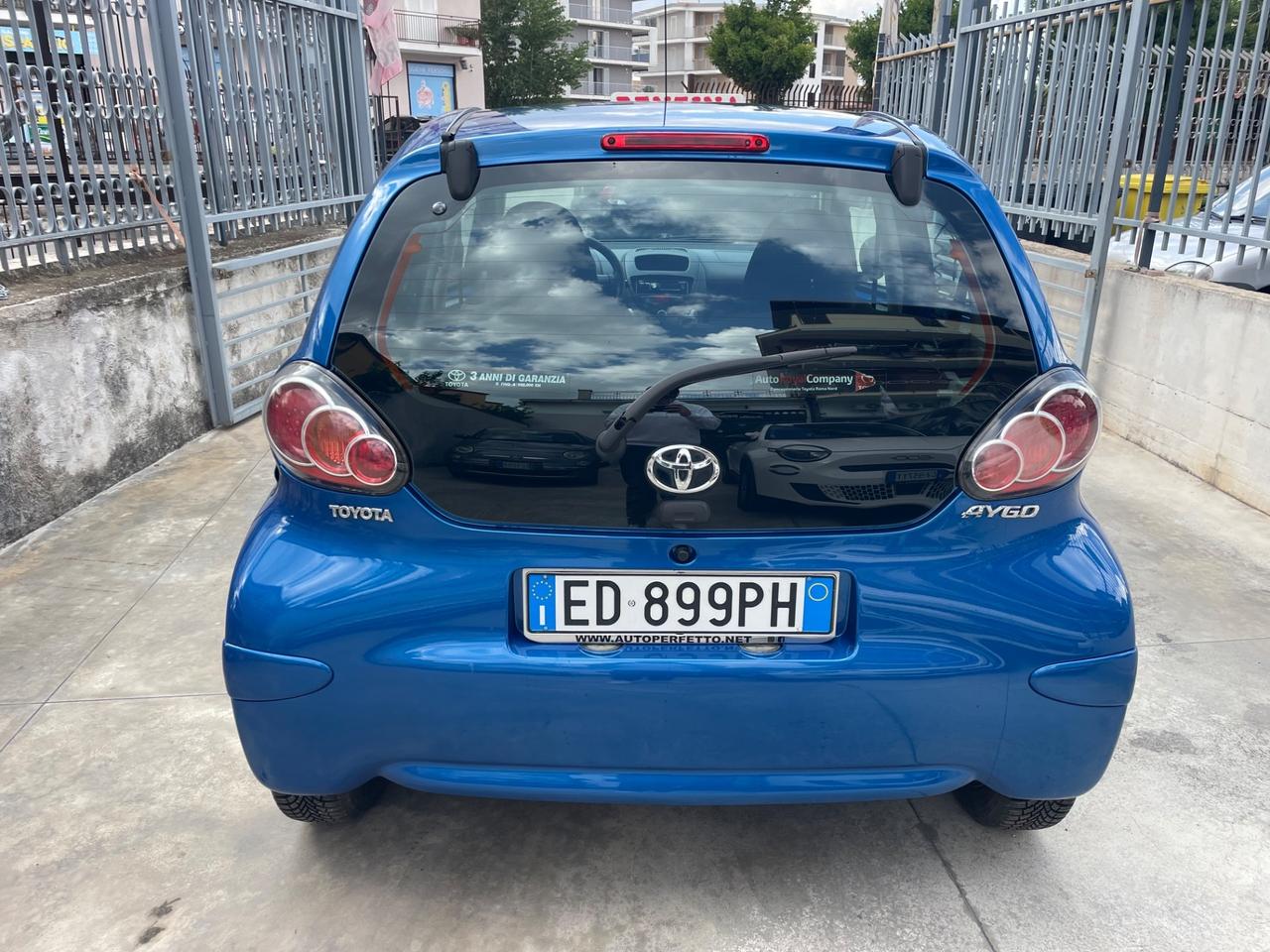 Toyota Aygo 1.0 12V VVT-i 5 porte Now Connect