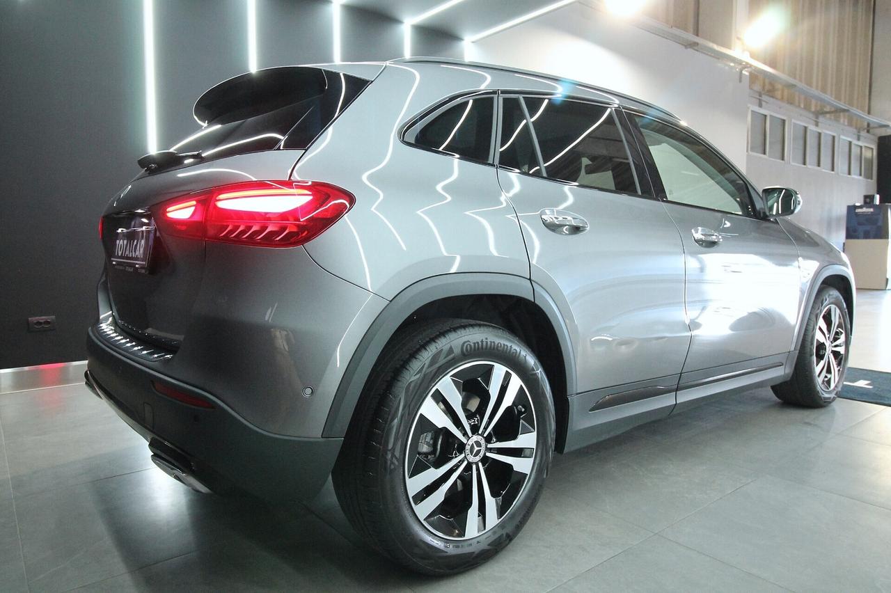 MERCEDES GLA 200D AUT PROGRESSIVE AVANCED