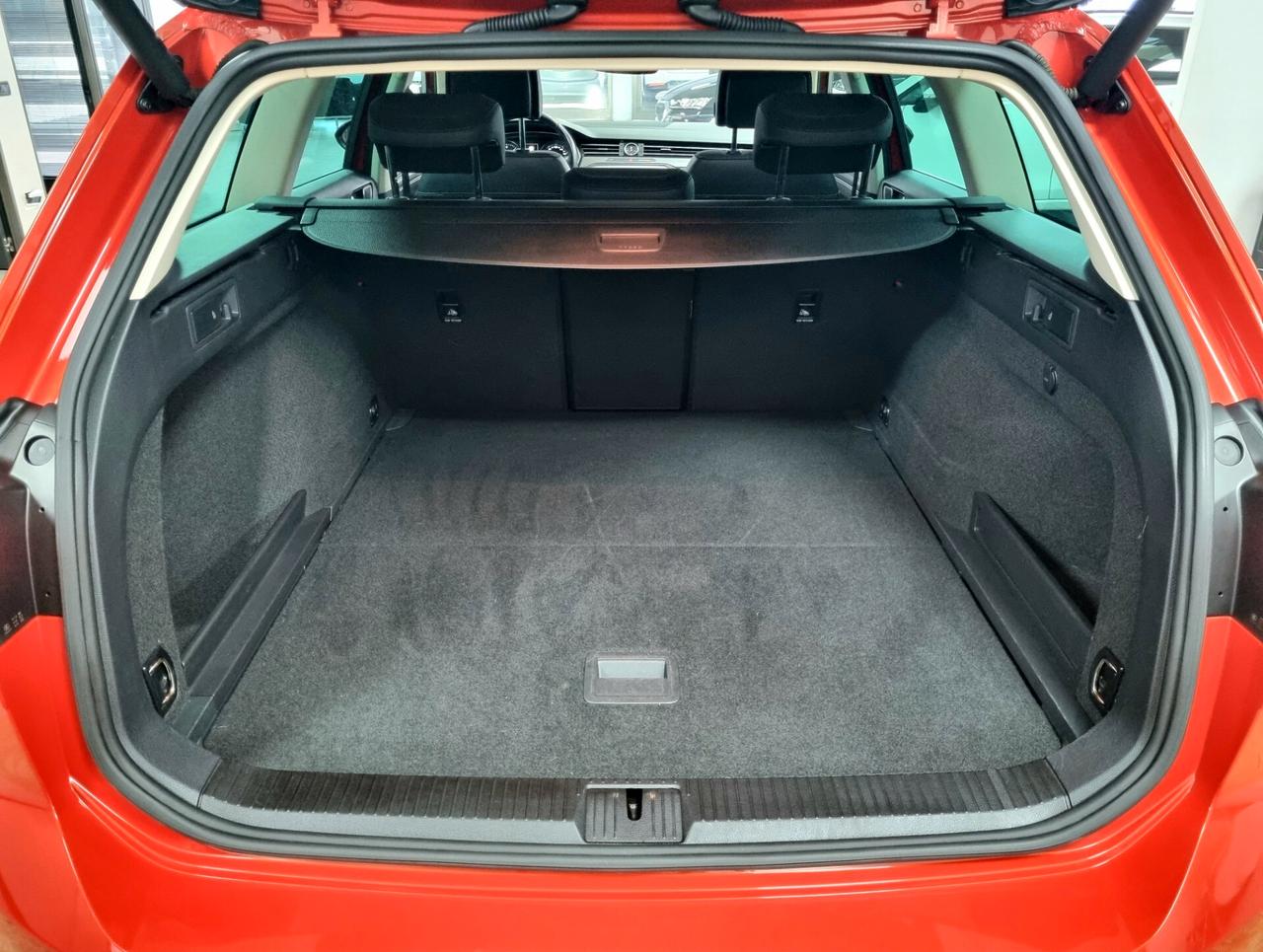 VOLKSWAGEN PASSAT BUSINESS ALLTRACK 2.0 TDI 190 CV 4MOTION DSG