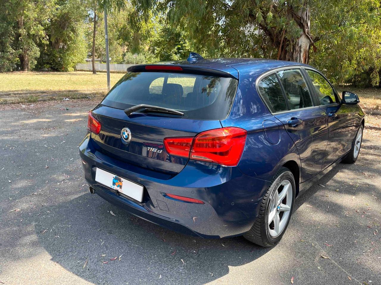 Bmw 116 116d Urban 5p 1.5 diesel Manuale NEOPATENTATI E6B