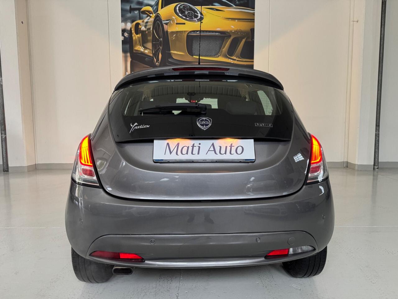 Lancia Ypsilon 1.0 FireFly 5 porte S&S Hybrid Gold