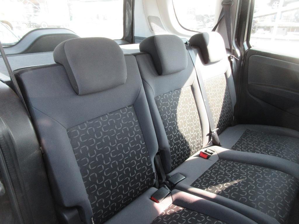 Fiat Doblo 1.6 MJT 105 Cv Emotion 5 Posti