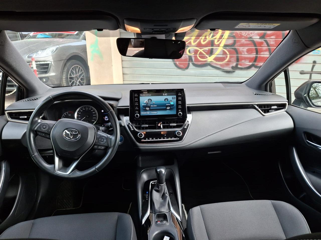 Toyota Corolla 1.8 Hybrid