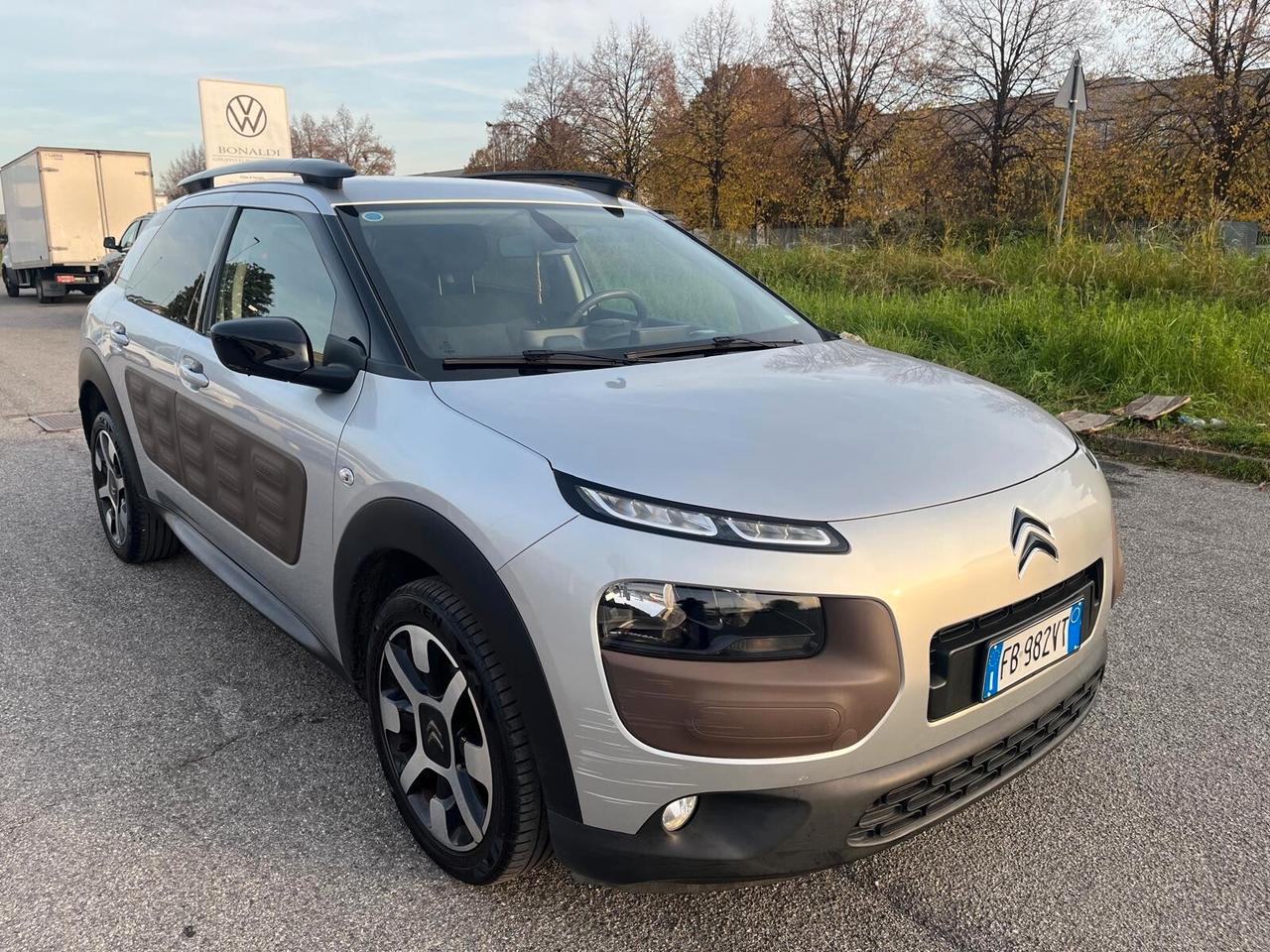 Citroen C4 Cactus BlueHDi 100 Shine