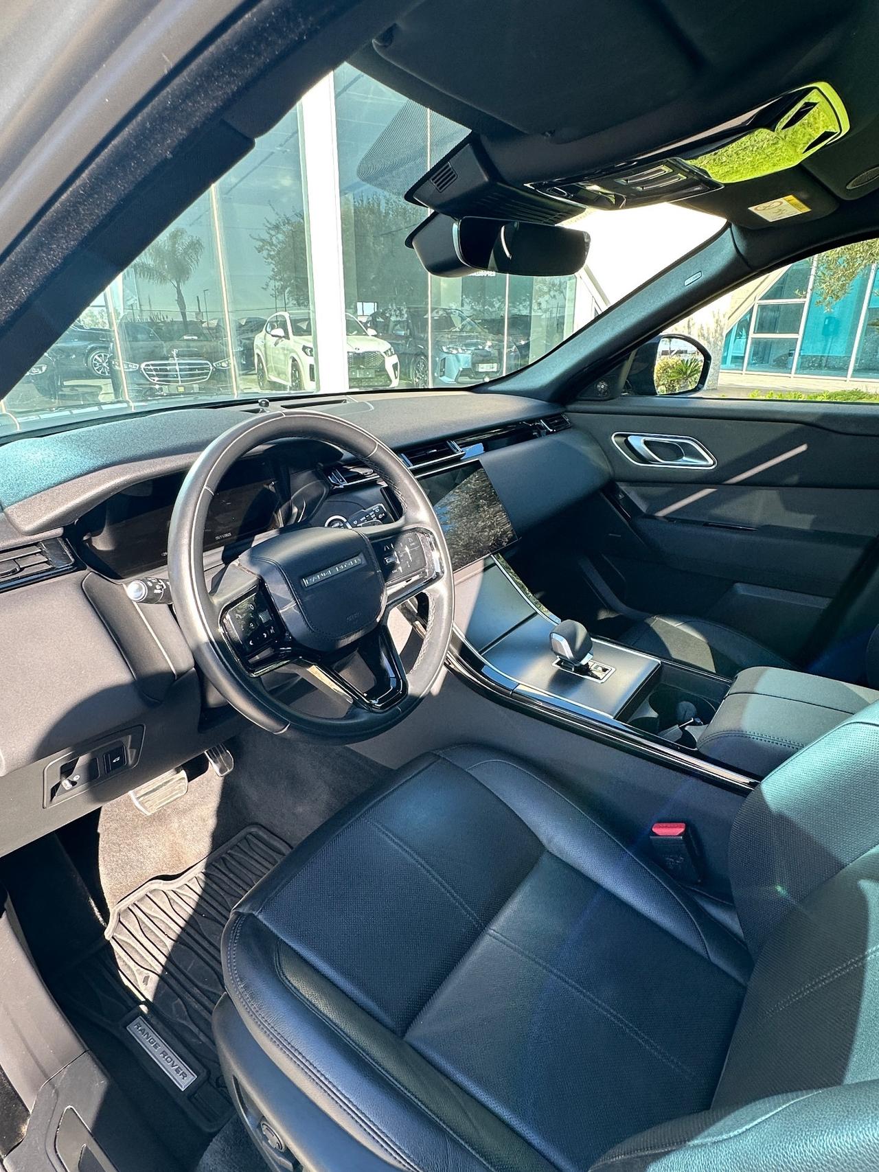 Range Rover Velar d R-Dynamic SE possibilità noleggio no scoring