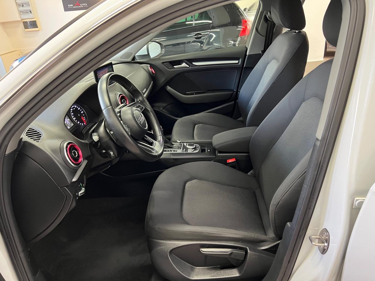 Audi A3 SPB 1.6 TDI S tronic Business