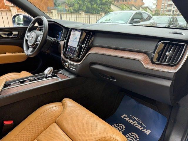 VOLVO XC60 B4 (d) AWD Geartronic Inscription
