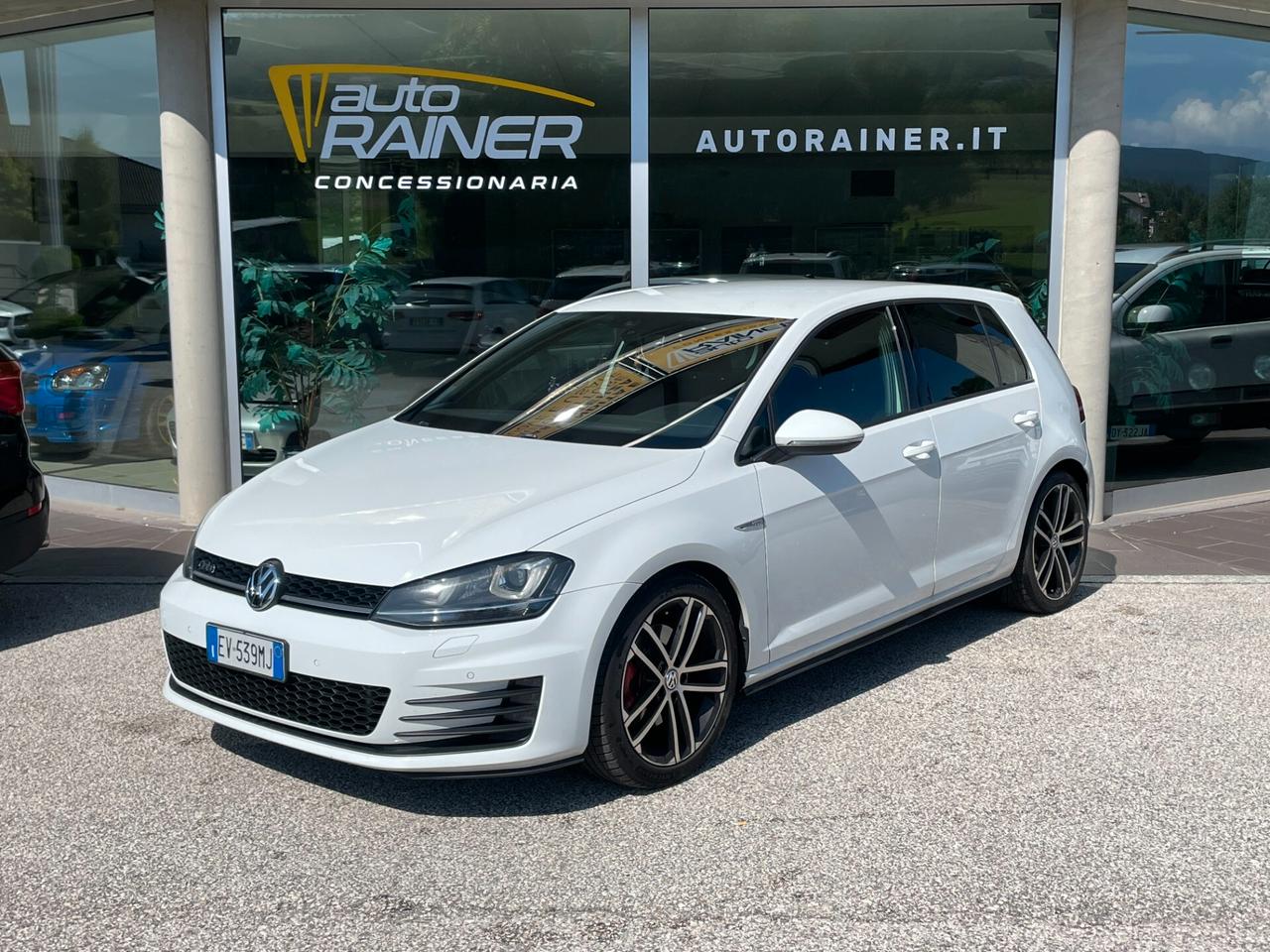 Volkswagen Golf 7 GTD 2.0 TDI 184cv DSG 5p.