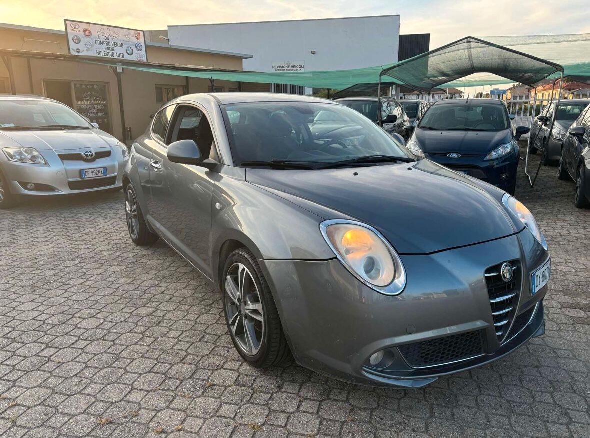 Alfa Romeo MiTo 1.4 T 120 CV GPL Distinctive Sport Pack