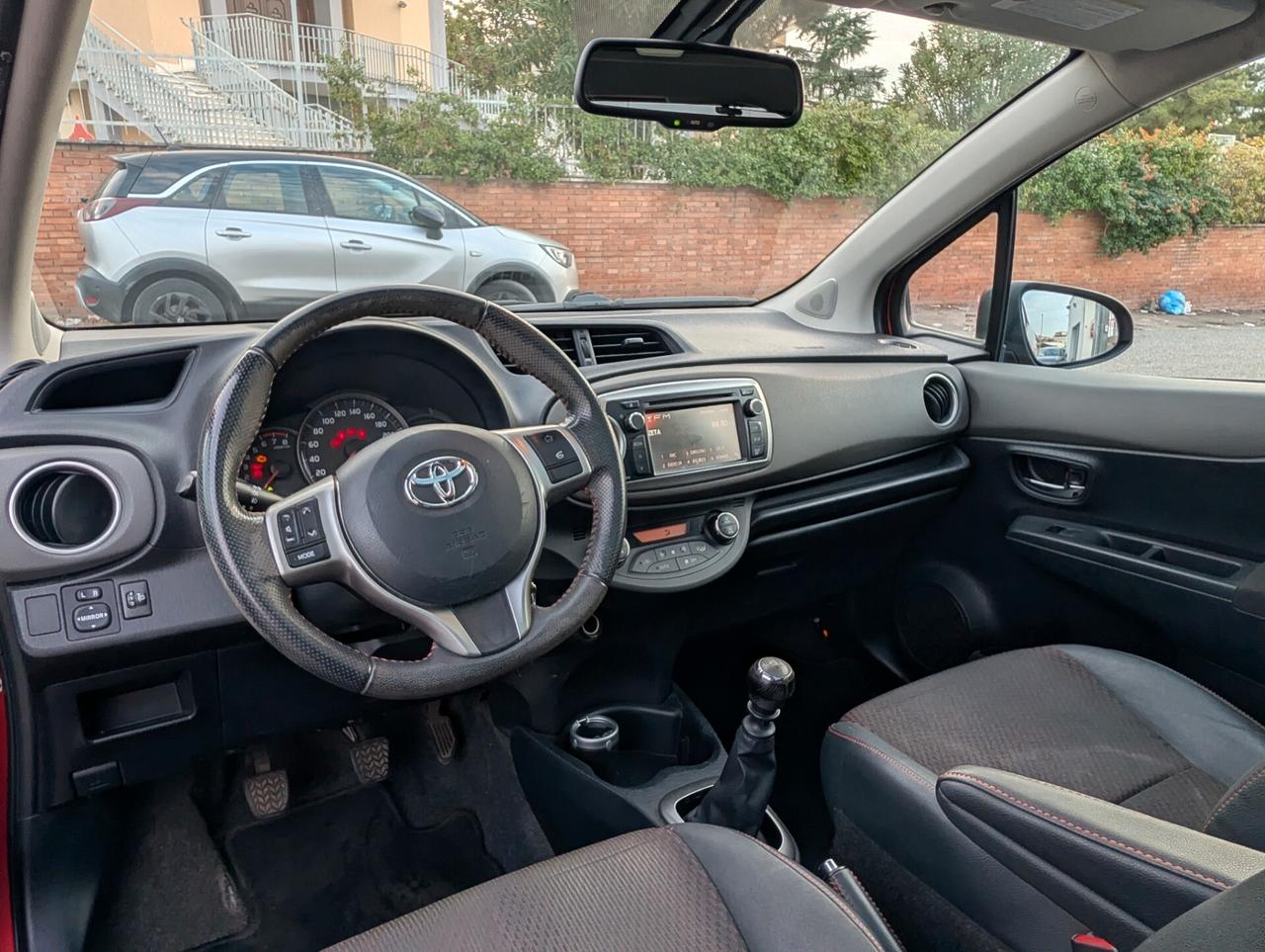 Toyota Yaris 1.3 5 porte Lounge
